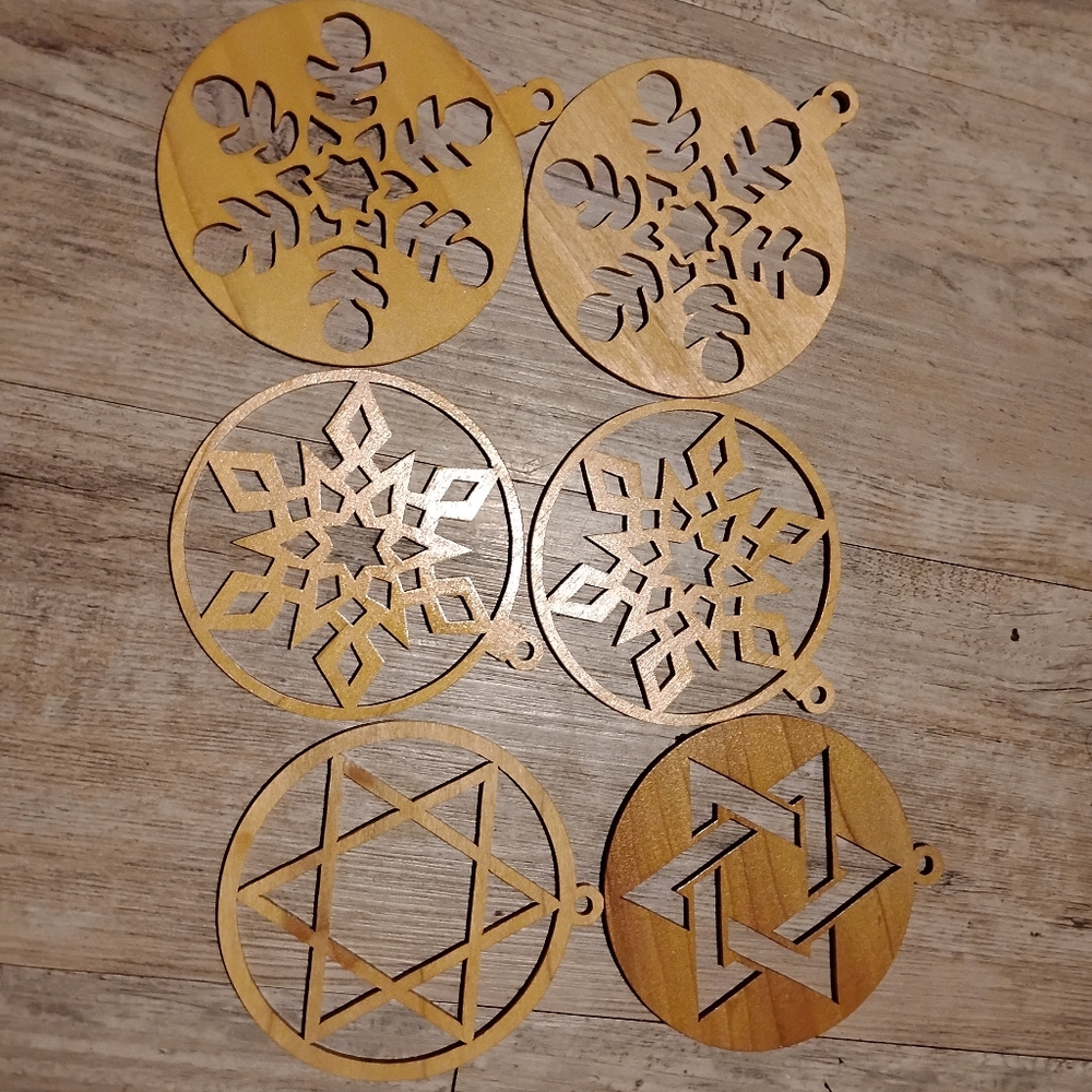 Wooden ornaments paintable